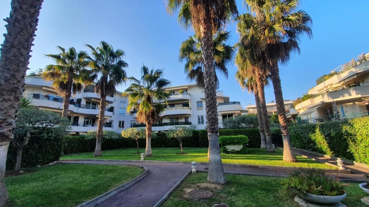 L'atalante, 2 Pièces 47m2 Rénové Résidence Piscine Appartement *